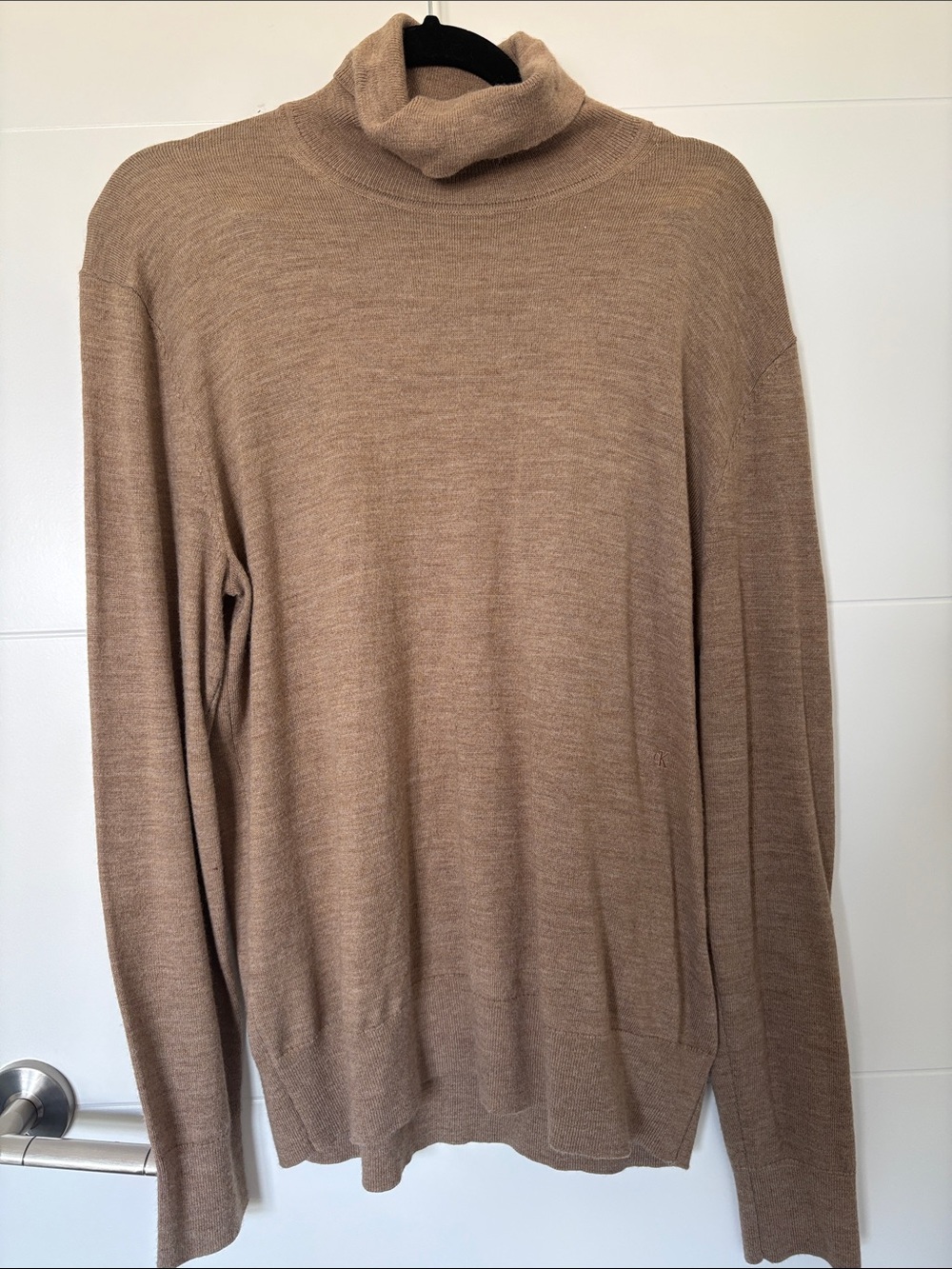 Calvin Klein Camel Turtleneck Sweater - Classic Lightweight Knit